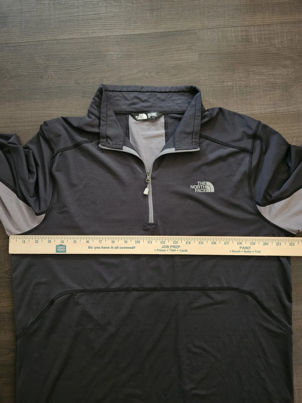 The North Face Men's Performance 1/4-Zip Pullover Long Sleeve Shirt - Gray - Siz